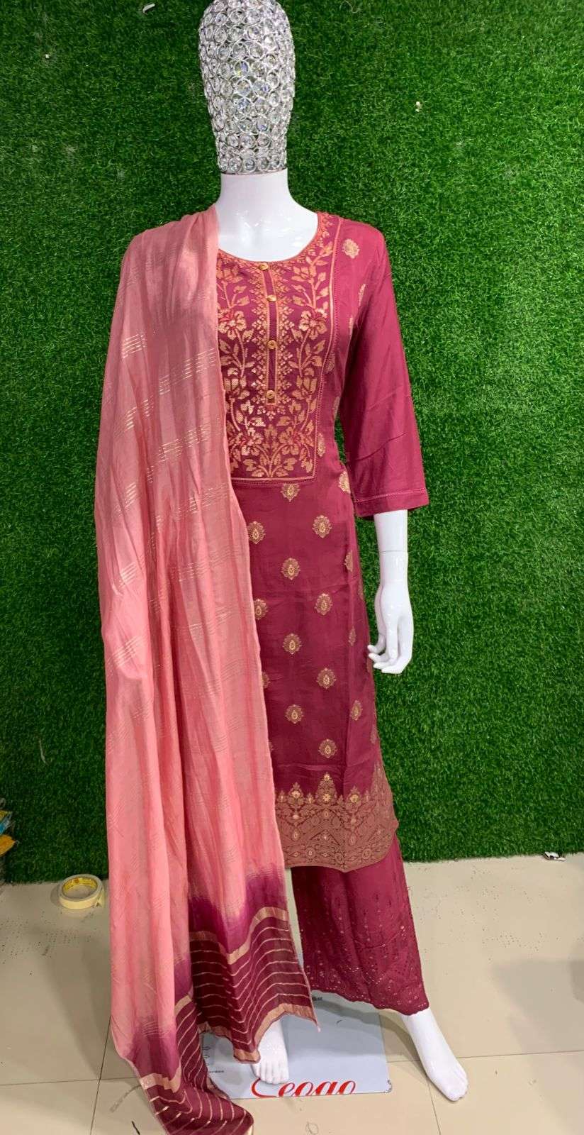 BEMITEX PRESENTS PURE MUSLIN FABRIC WITH FULL JACQUARD AND FULL INNER READYMADE 3 PIECE SUIT COMBO WHOLESALE SHOP IN SURAT